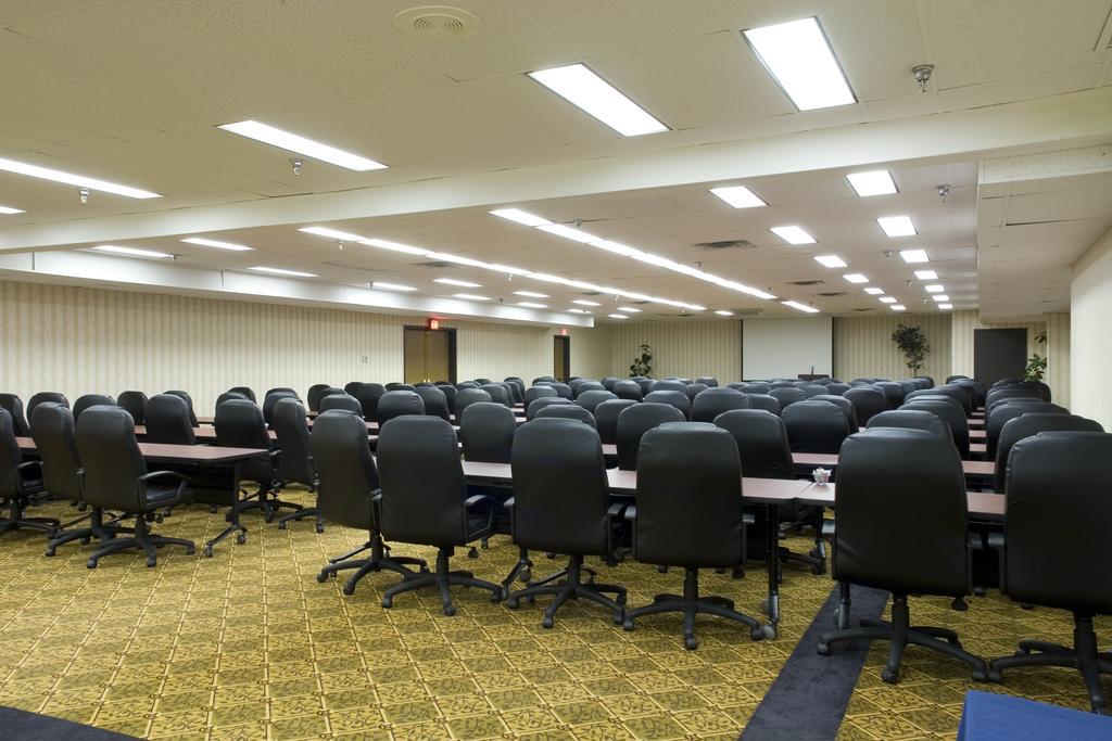Conference Center At The Maritime Institute Hotel ลินทิคัม ภายนอก รูปภาพ